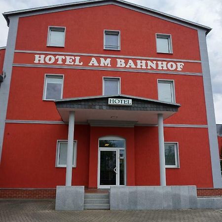Hotel Am Bahnhof Waren (Mueritz) Exterior foto